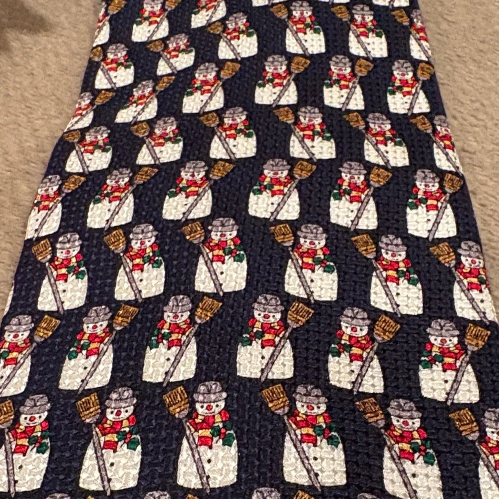 Navy Patterned Men's Silk Tie with Red and White Accents